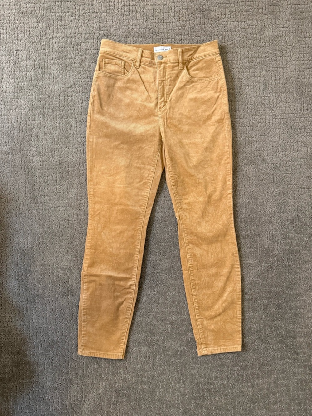 Like New LOFT Camel Tan Skinny Corduroys, Size 28/6
